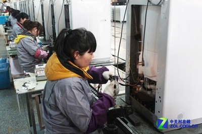 谨小慎微，波轮机盖安装不马虎——帝度 BCD-603WD 冰箱专业安装服务全解析